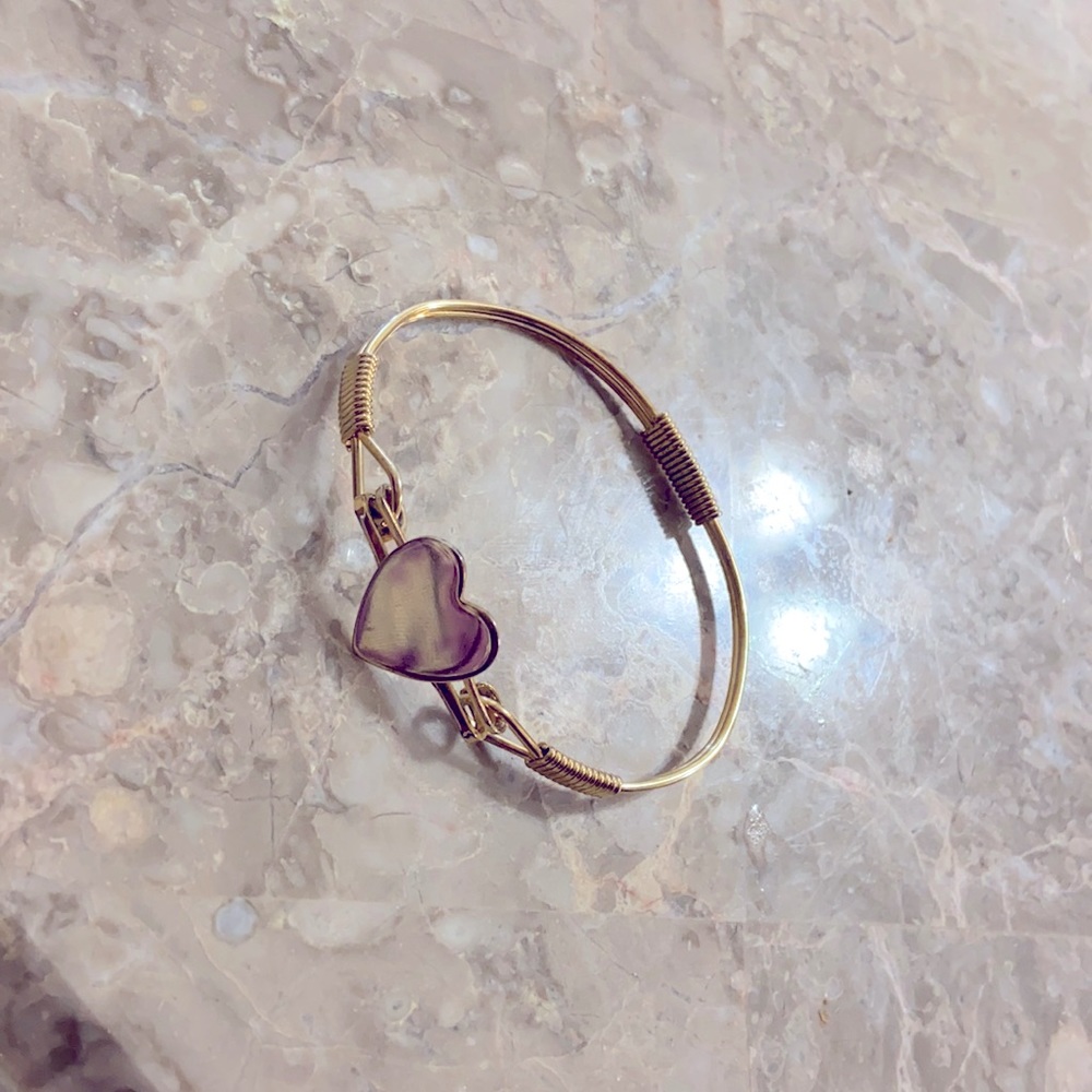 Gold color with a heart bracelet